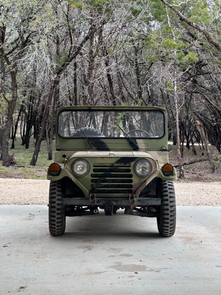 Uncut Am General 1971 M151a2 MUTT US Army Tech Manual Included