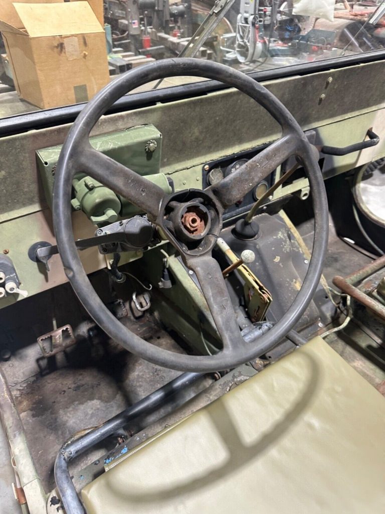 Uncut Am General 1971 M151a2 MUTT US Army Tech Manual Included