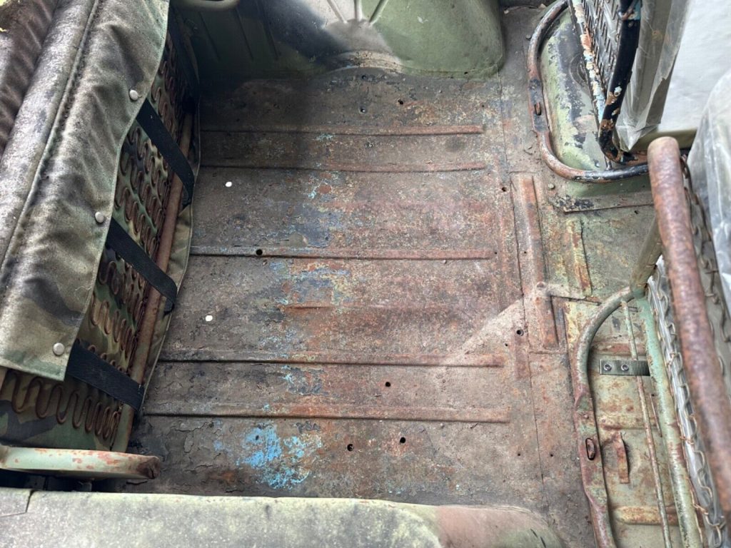 Uncut Am General 1971 M151a2 MUTT US Army Tech Manual Included