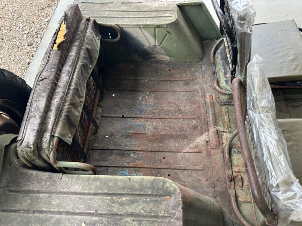 Uncut Am General 1971 M151a2 MUTT US Army Tech Manual Included