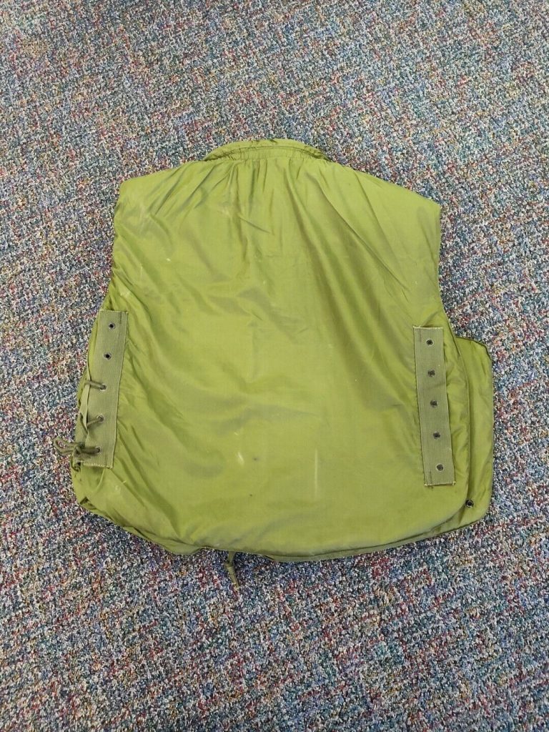 Vietnam War M69 US Army FLAK VEST Fragmentation Jacket 3/4 Collar Medium