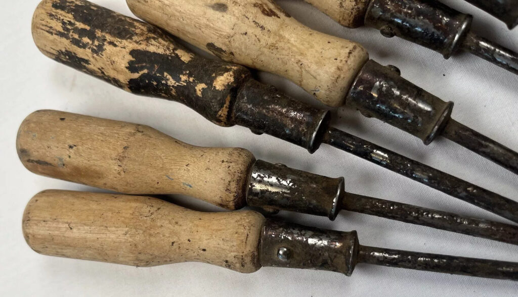 NOS WWII U.S. Army Willys MB Ford GPW Jeep Dodge, GMC 7″ Flathead Screwdriver