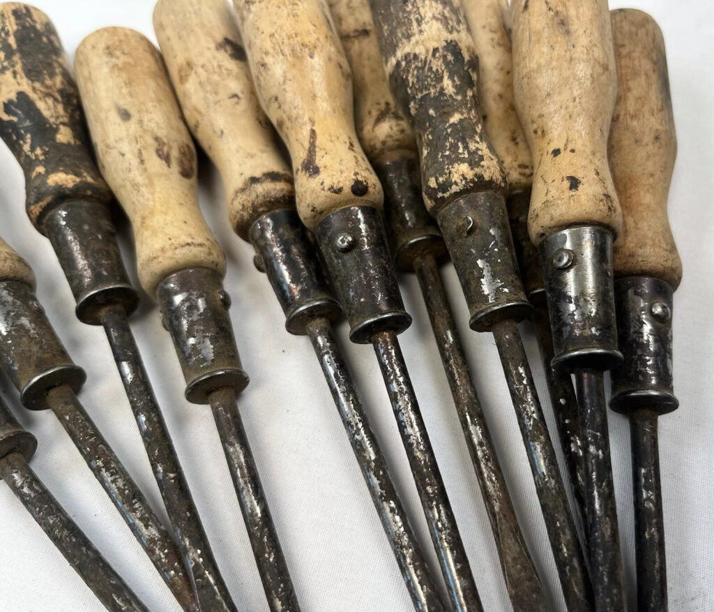 NOS WWII U.S. Army Willys MB Ford GPW Jeep Dodge, GMC 7″ Flathead Screwdriver