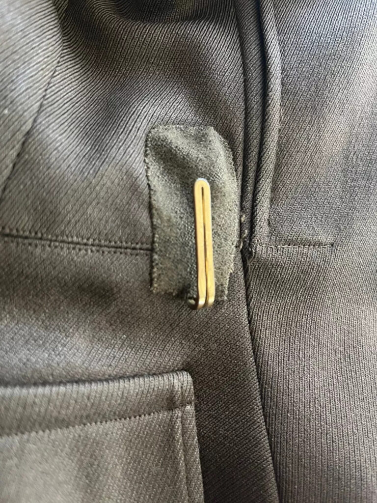 Original US Army WWII 85th Infantry Division Officer Uniform Jacket and Belt