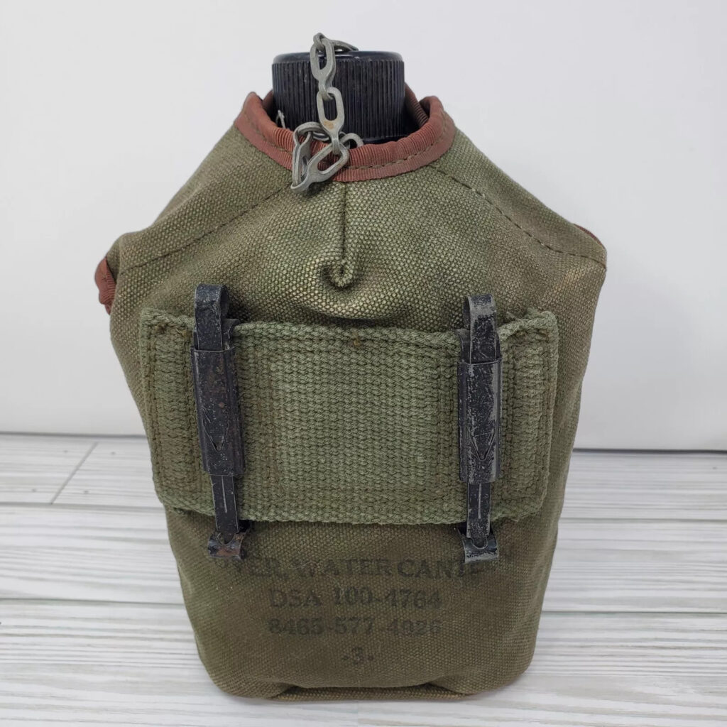 US Military WWII Vollrath 1943 Canteen Canvas Cover Vietnam Era DSA 100-4764 Vtg