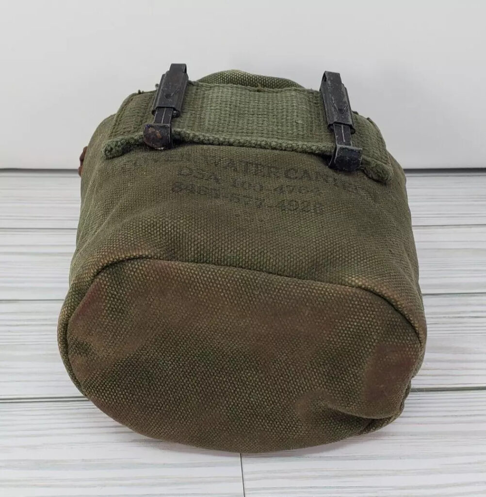US Military WWII Vollrath 1943 Canteen Canvas Cover Vietnam Era DSA 100-4764 Vtg