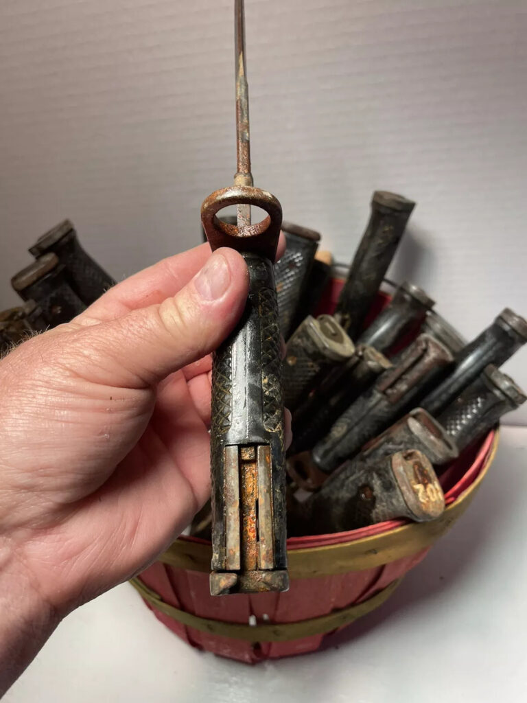 Vintage Decommissioned US M6 Bayonets