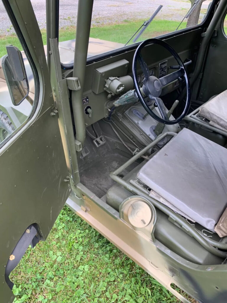 Military Vehicles Vietnam Era 1970 USMC M151A2 Jeep