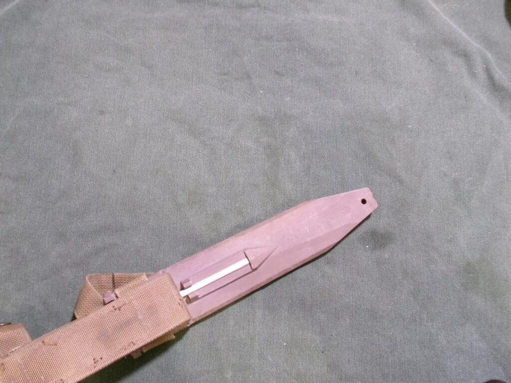 USGI USMC Combat Knife Scabbard – OKC 3S Used Actual Photo