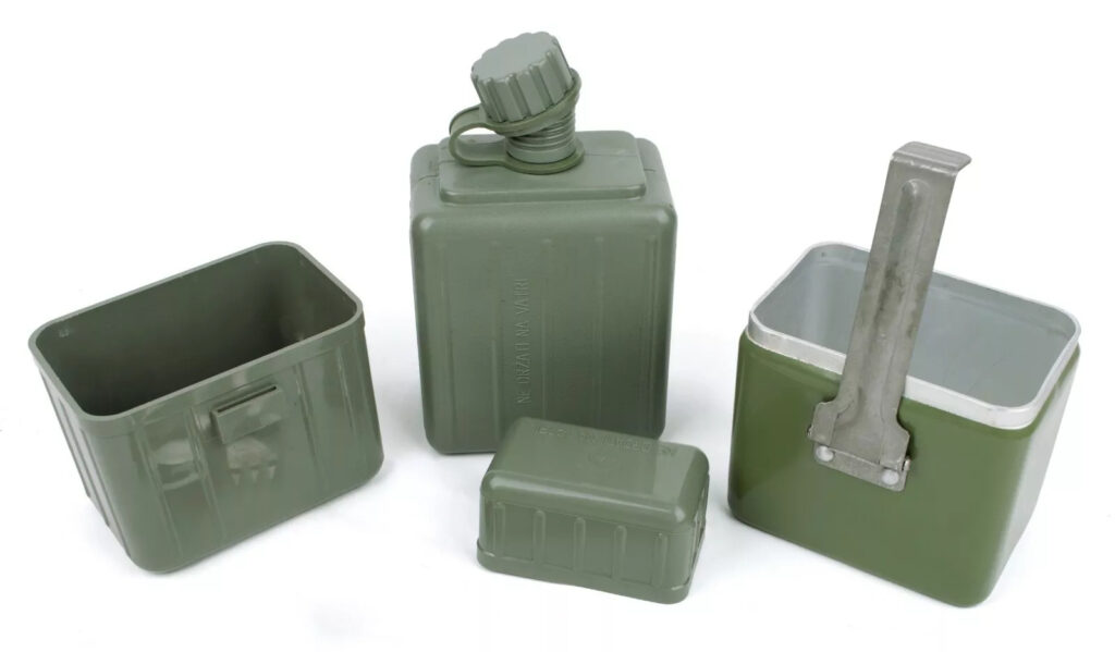 Authentic Yugoslavian Army Self Contained Mess Kit Set 1-Liter