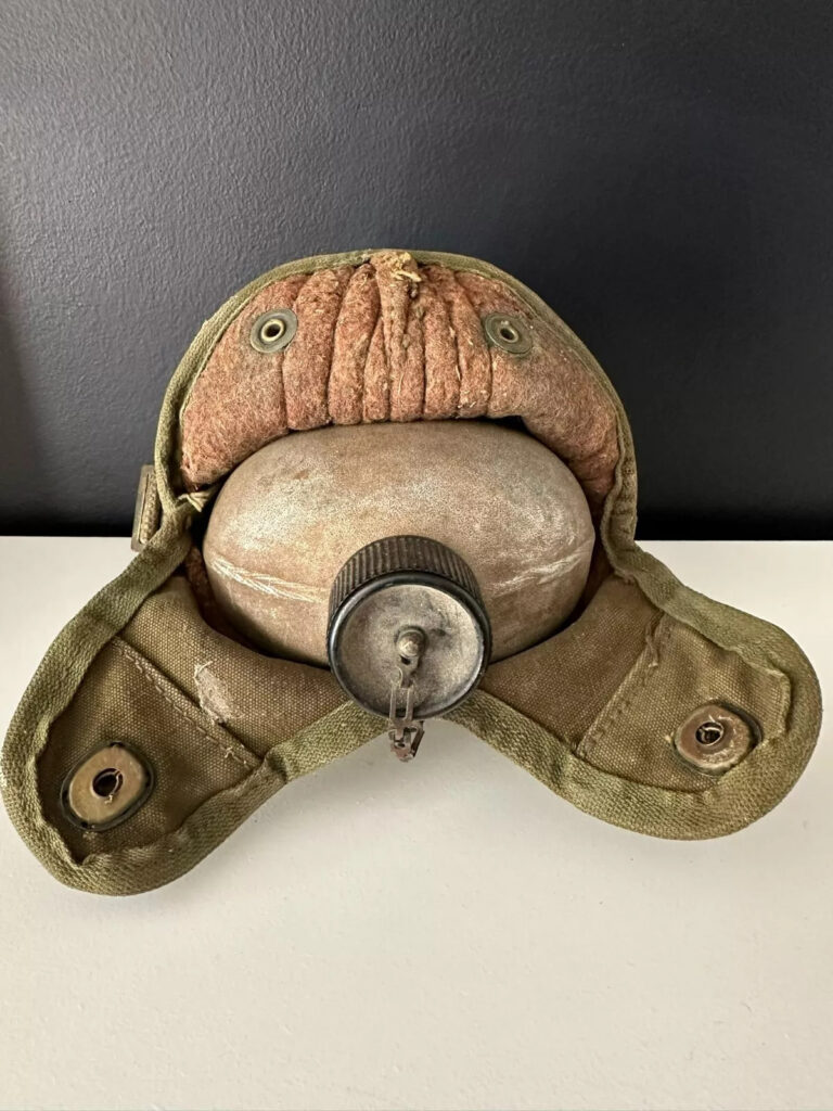 Vintage Military Canteen Set- (wwi, Wwii, Vietnam) U.S. History Decades