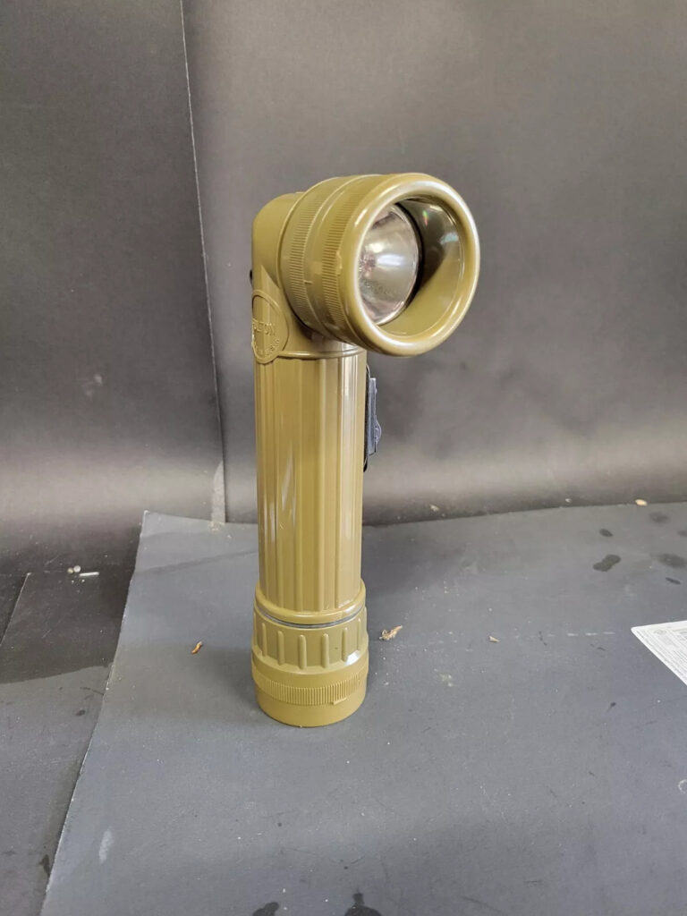 Issued Fulton Mx-991/u Angle Head Flashlight US Military OD Green Pre-1973 Vntg