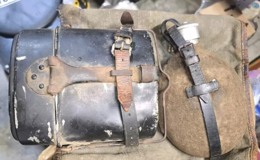 Original/complete!!! 1917 WW1 German Uniform Horsehair Tornister Backpack