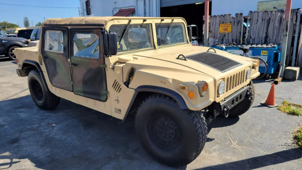 2006 Hummer H1 Mumvee Am General Street Legal