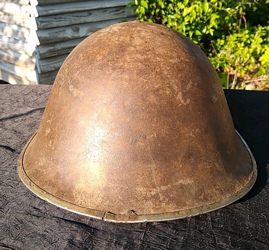 British Canadian MK3 Turtle Shell Helmet WWII WW2 D-Day Antique Vtg Mkiii Army