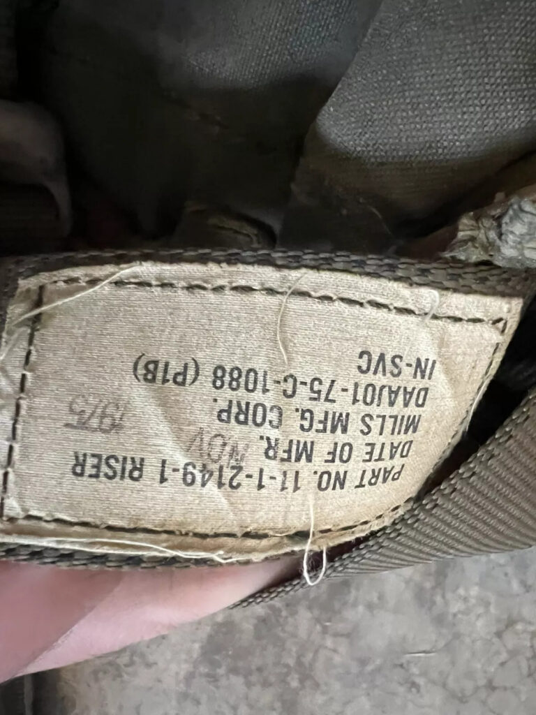 T-10 MC-1 Personnel Parachute w/ Harness (35’ Parachute) Military Collectible