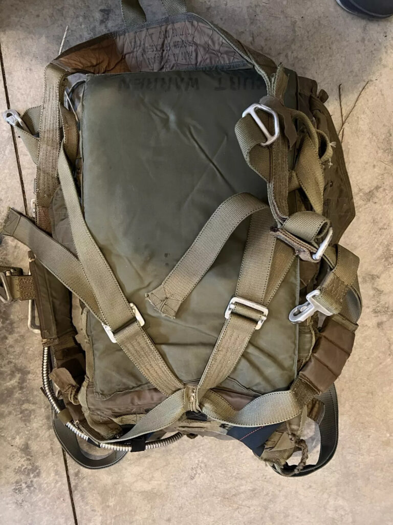T-10 MC-1 Personnel Parachute w/ Harness (35’ Parachute) Military Collectible