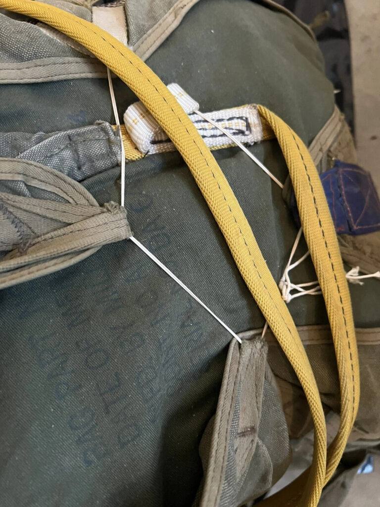 T-10 MC-1 Personnel Parachute w/ Harness (35’ Parachute) Military Collectible