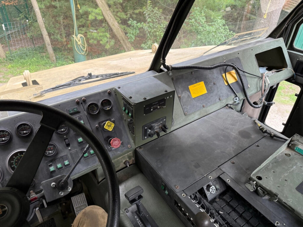 1994 Oshkosh M1070 8×8 Heavy Haul Military Truck Off Road Diesel