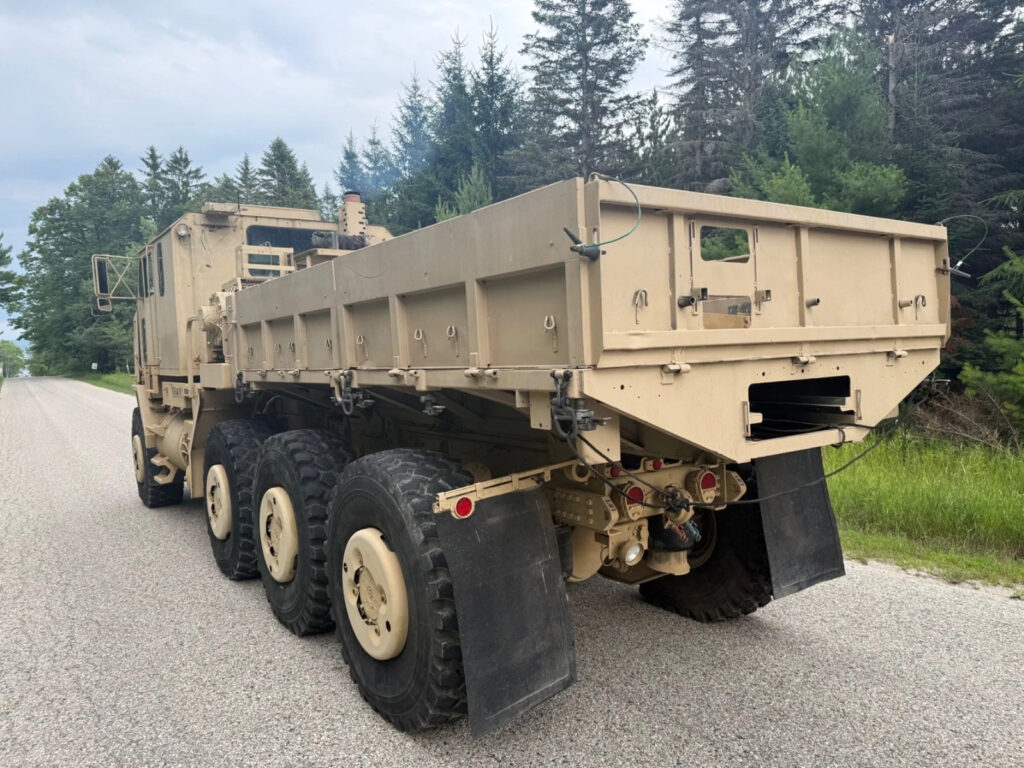 1994 Oshkosh M1070 8×8 Heavy Haul Military Truck Off Road Diesel