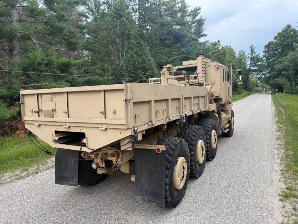1994 Oshkosh M1070 8×8 Heavy Haul Military Truck Off Road Diesel