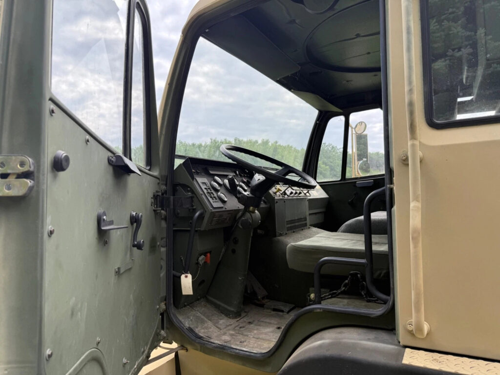 2008 Stewart & Stevenson M1087a1r 6×6 Expandable Van Military Truck Diesel RARE