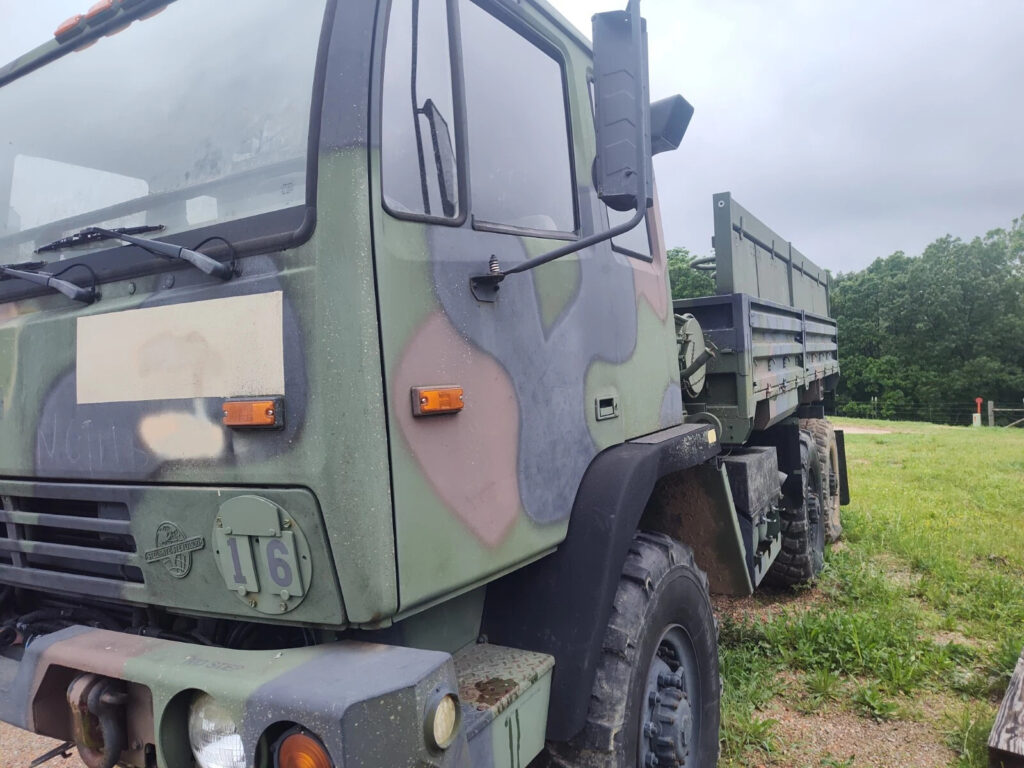 Stewart Stevenson – 6×6 Troop Carrier