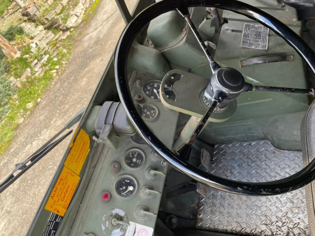 1966 Mercedes Unimog 404 Radio BOX