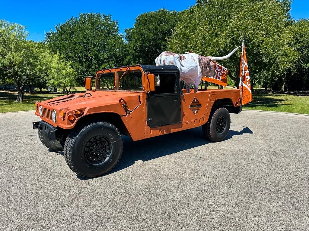 1987 Humvee / Hmmwv Hummer – UT Themed