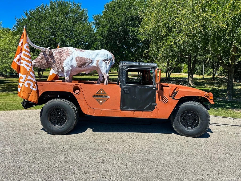 1987 Humvee / Hmmwv Hummer – UT Themed