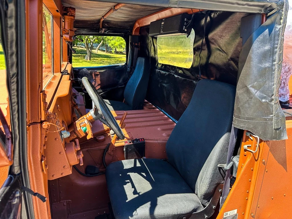 1987 Humvee / Hmmwv Hummer – UT Themed