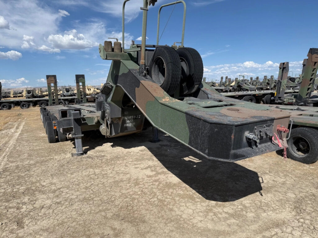 M1000 Trailer Heavy Haul Oshkosh M1070 Off Road RGN Low Bed Boy Military