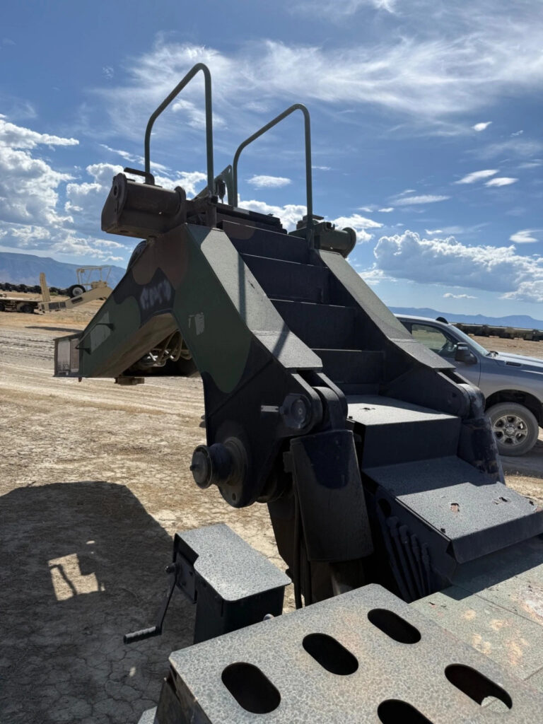 M1000 Trailer Heavy Haul Oshkosh M1070 Off Road RGN Low Bed Boy Military