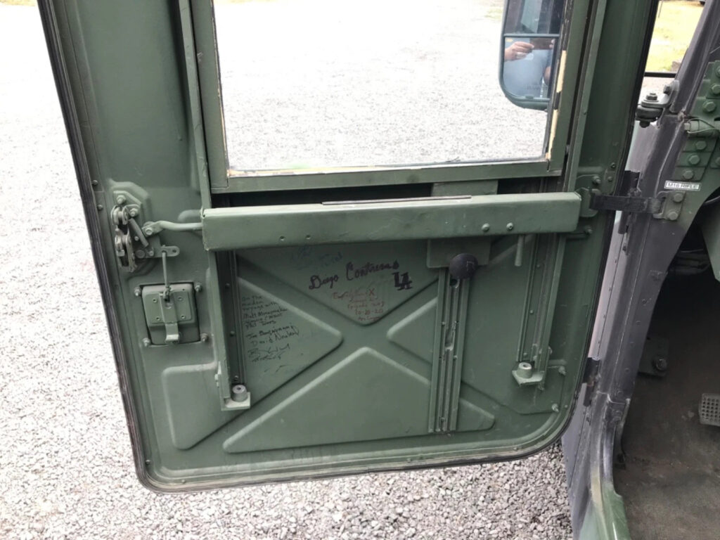 M1025a1 Hmmwv Used On Discovery Channel With M1101 Trailer