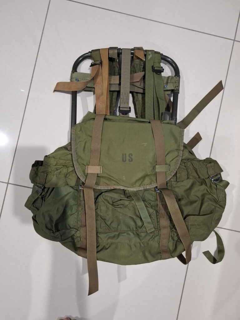 US Army Lightweight Rucksack Vietnam War Era – P65 Frame