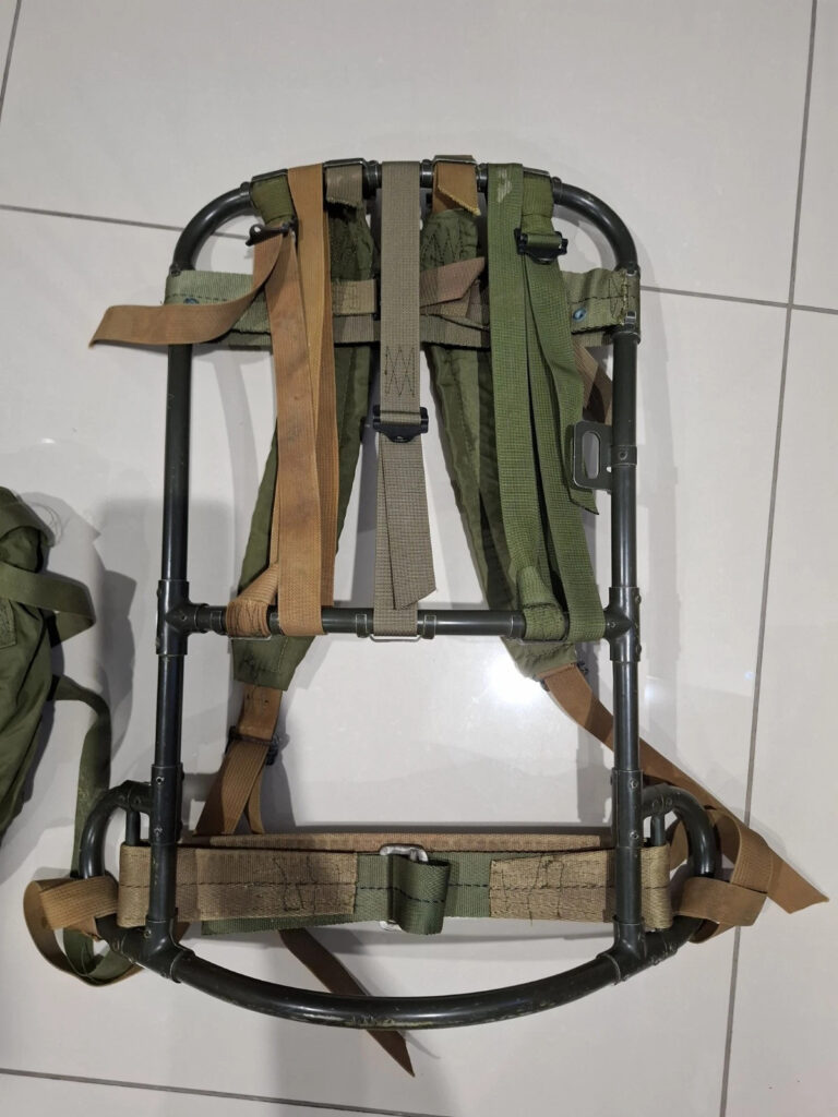 US Army Lightweight Rucksack Vietnam War Era – P65 Frame