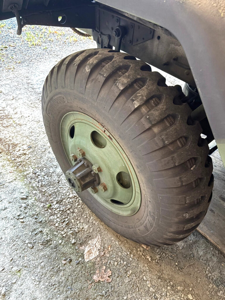 1971 M35a2 – Military Army Truck Deuce and a Half