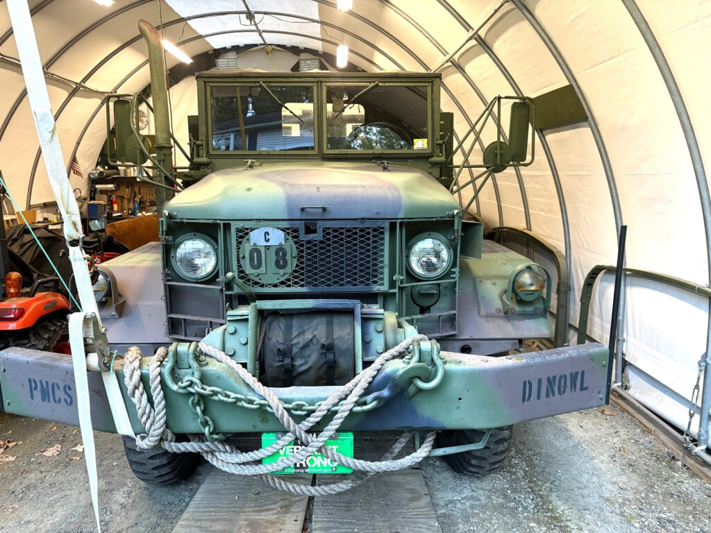 1971 M35a2 – Military Army Truck Deuce and a Half