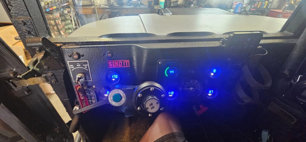 1983 Am General M1025 with 12 Valve swap and 4l80e