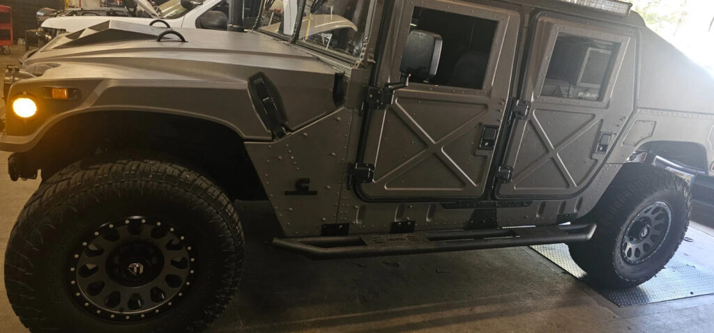 1983 Am General M1025 with 12 Valve swap and 4l80e