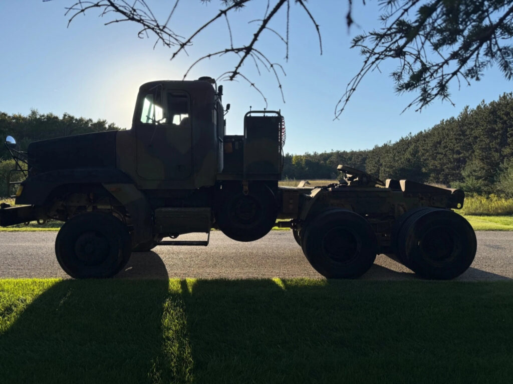 1992 Freightliner M916a1 6×6 Semi Tractor Military Truck