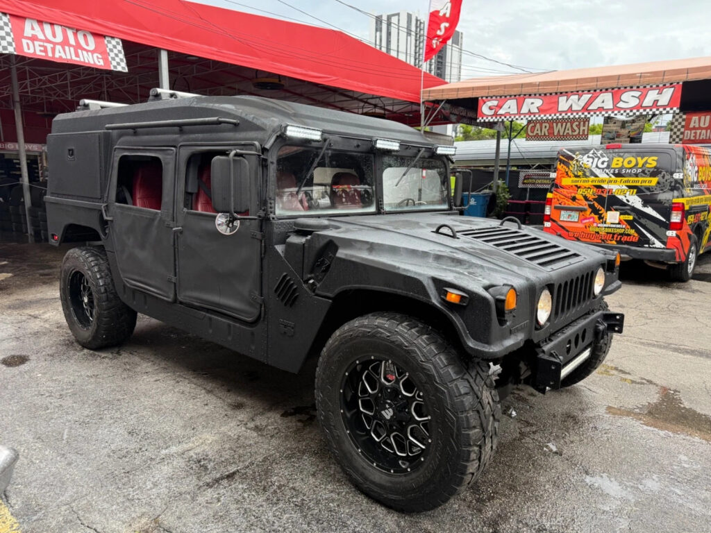 1994 Humvee 4×4 6.5l Diesel with many Upgrades Street Legal on road Title !