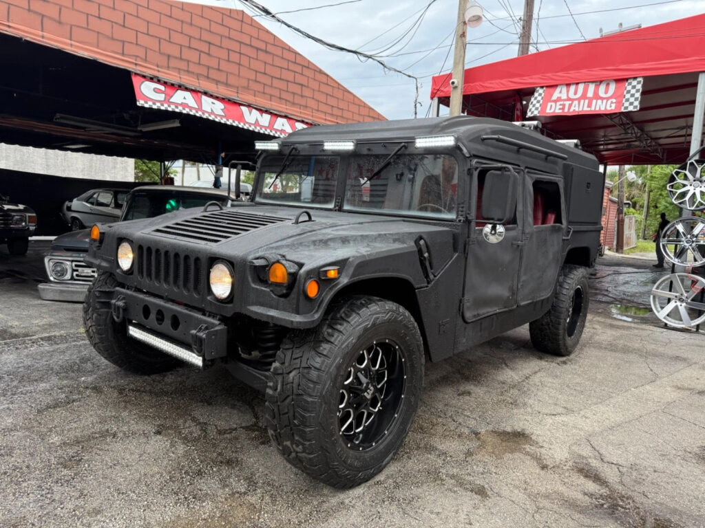 1994 Humvee 4×4 6.5l Diesel with many Upgrades Street Legal on road Title !