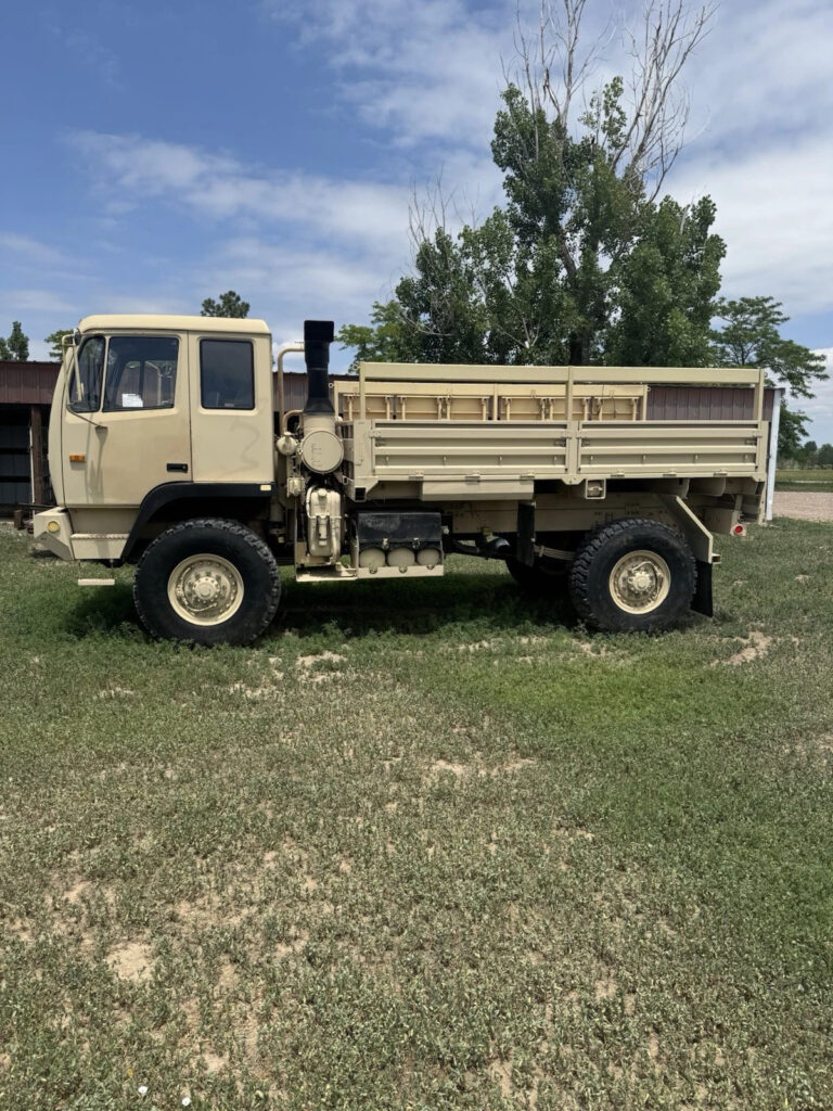 2002 M1078 A1