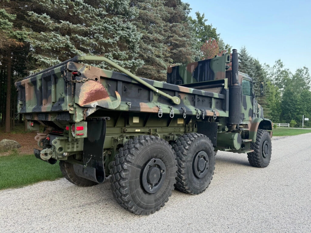 2005 Oshkosh MTVR MK29 6×6 Dump Truck Military off road Diesel