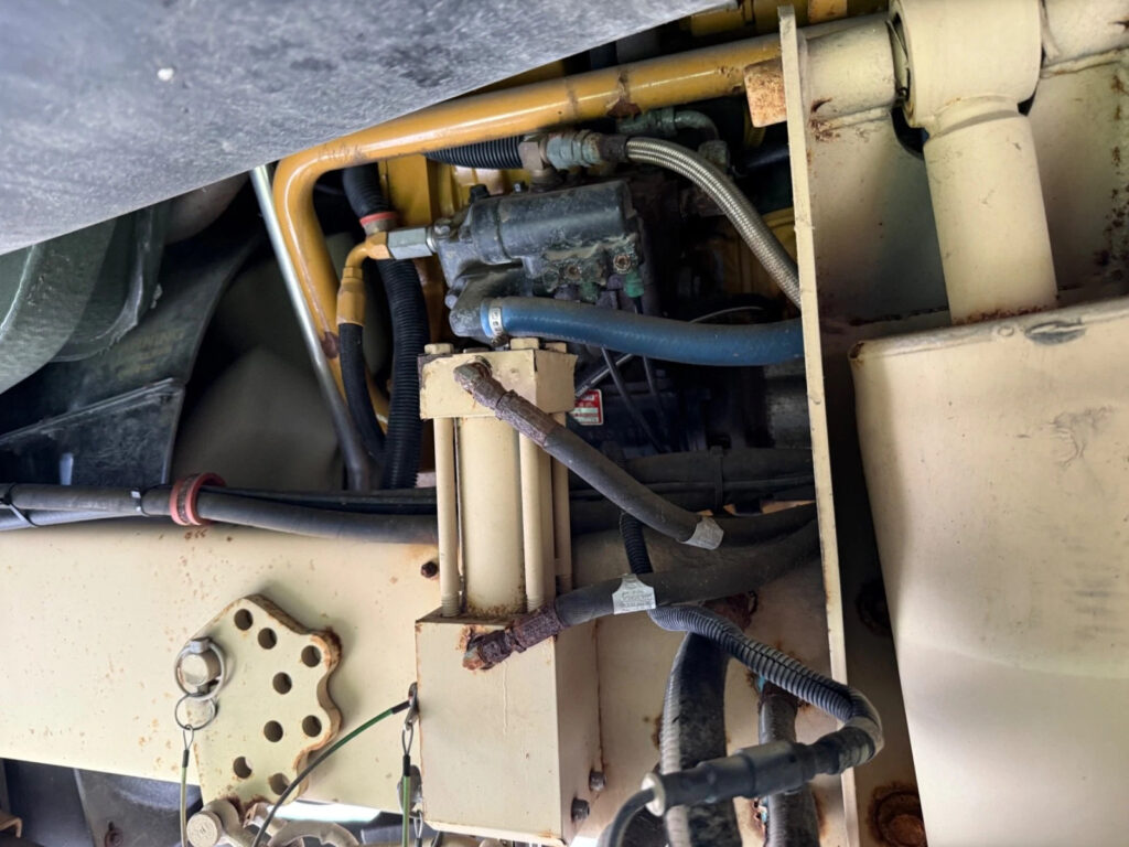 2008 Stewart & Stevenson FMTV M1087a1r M1087a1 6×6 Expandable Van Military Truck