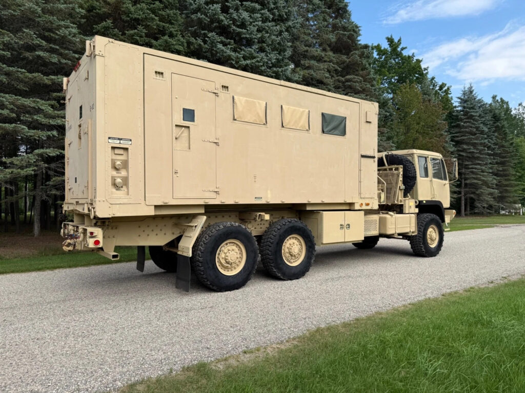 2008 Stewart & Stevenson FMTV M1087a1r M1087a1 6×6 Expandable Van Military Truck