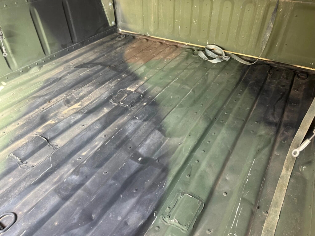 M1114 Hmmwv Movie Truck