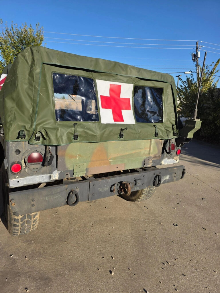 Titled 2007 4×4 Heavy M1097r1 Military Hummer Hmmwv Humvee Runs and Drives Great