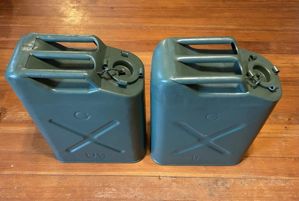 1 USMC Vintage Military Jerry CAn 5 Gallon 20-5-68 Icc-5l